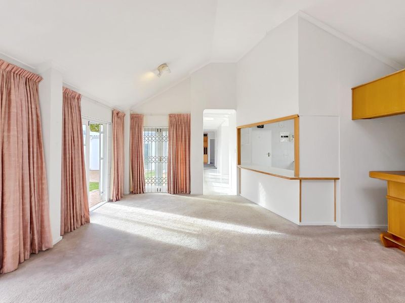 Charming townhouse in prime location - Photo 8