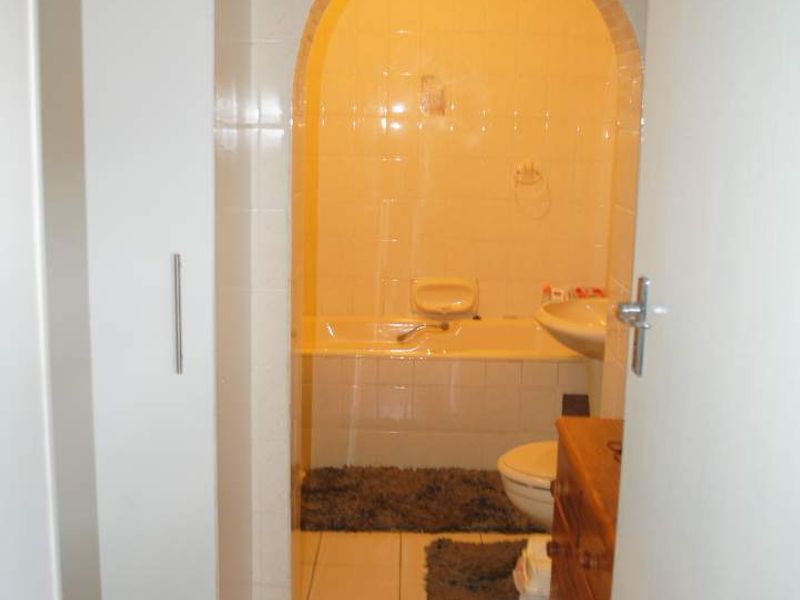 Lovely Farm Close to Town – Ideal for the Bona-Fide Farmer - Photo 7