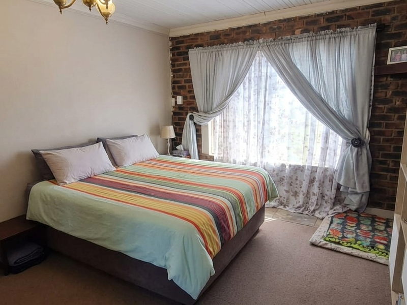 4 Bedroom Duplex - Photo 5