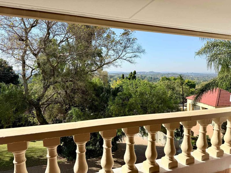 Legacy Residence in SafeWaterkloof | Prestige. Presence. Perfection. - Photo 8