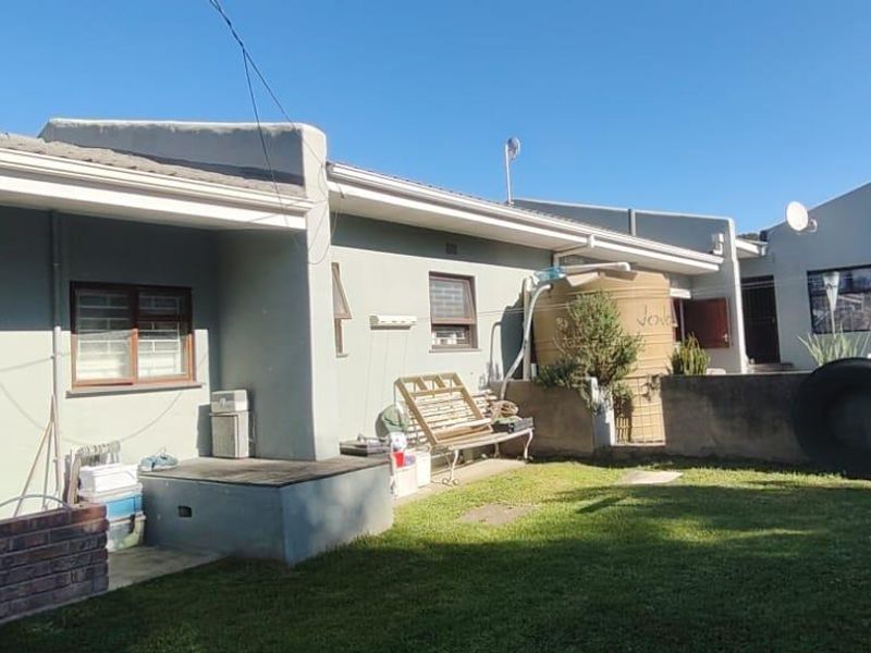 3 Bedroom House  with Flatlet For Sale George South - Photo 2