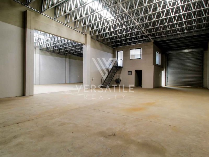Two adjacent Warehouses for Sale in the Light Industrial Area, Walvis Bay - Photo 3