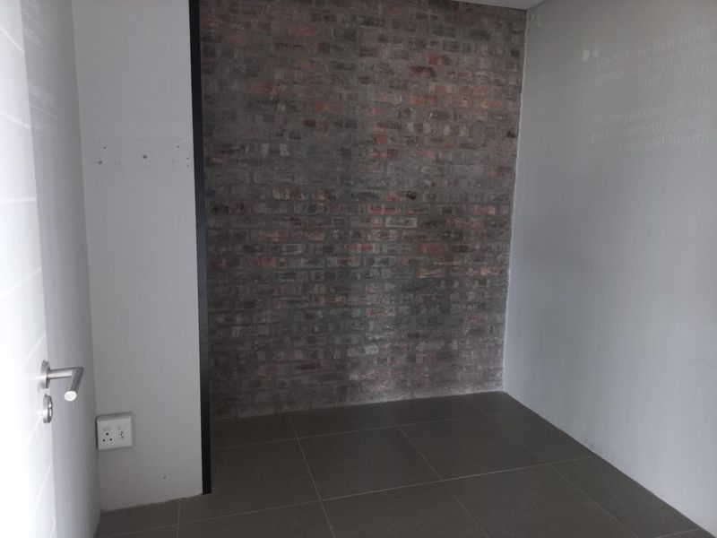 First floor premises, available immediately! - Photo 9