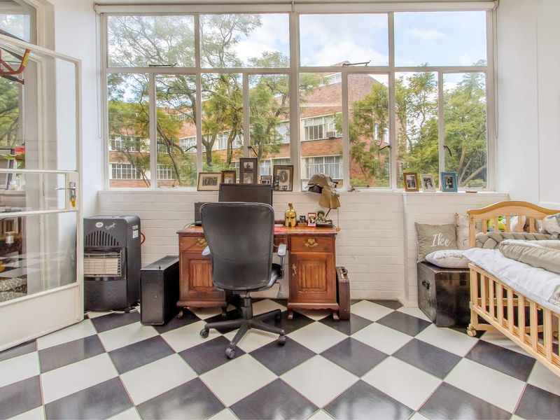1 Bedroom Apartment in Killarney - Photo 6