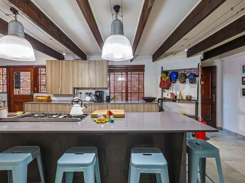 Charming Family Home in Secure Wapadrand Security Village - Photo 4
