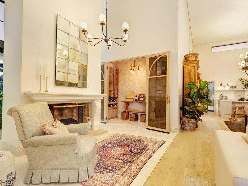 An extraordinary home crafted for individuals with refined taste and a unique sense of style! - Photo 8