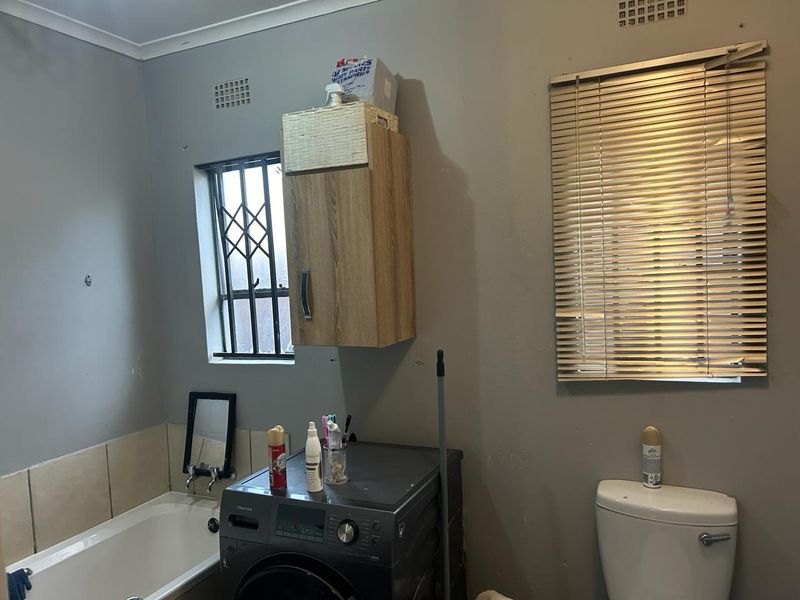 Riverside View - R 980 000 Just move in !! - Photo 10
