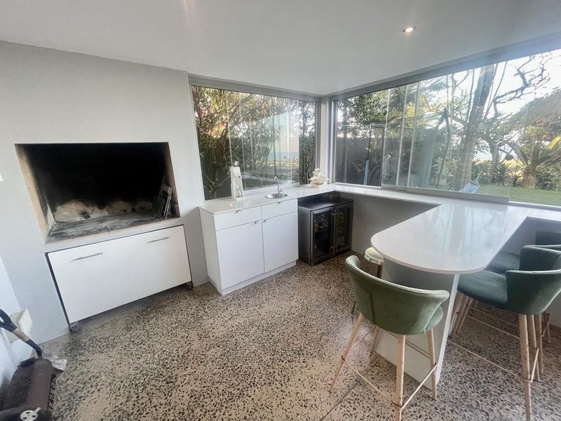 Hendra - Spectacular 4-Bedroom Coastal Home With Panoramic Sea Views - Photo 5