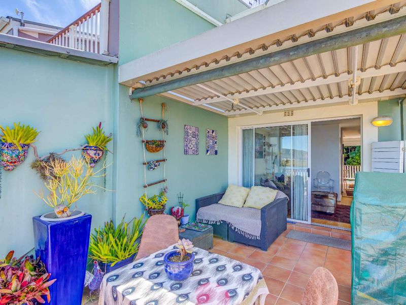 Uninterrupted views up the Estuary to the Knysna Heads - Photo 3