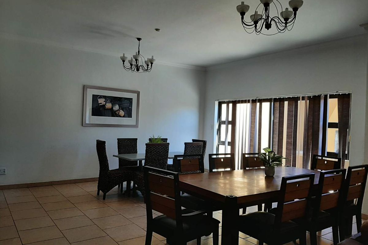 4BEDROOM HOUSE ( BOTH EN-SUITE). - Photo 3