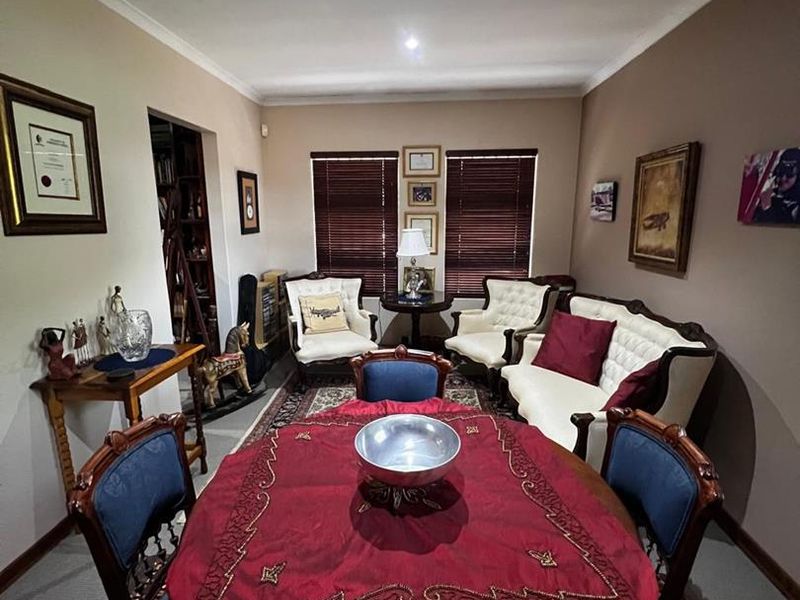 5 Bedroom house for Sale! - Photo 2