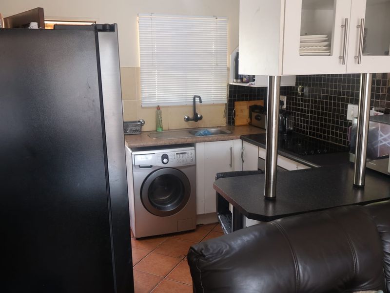 Convenient & Secure Living in the Heart of Terenure - Photo 3
