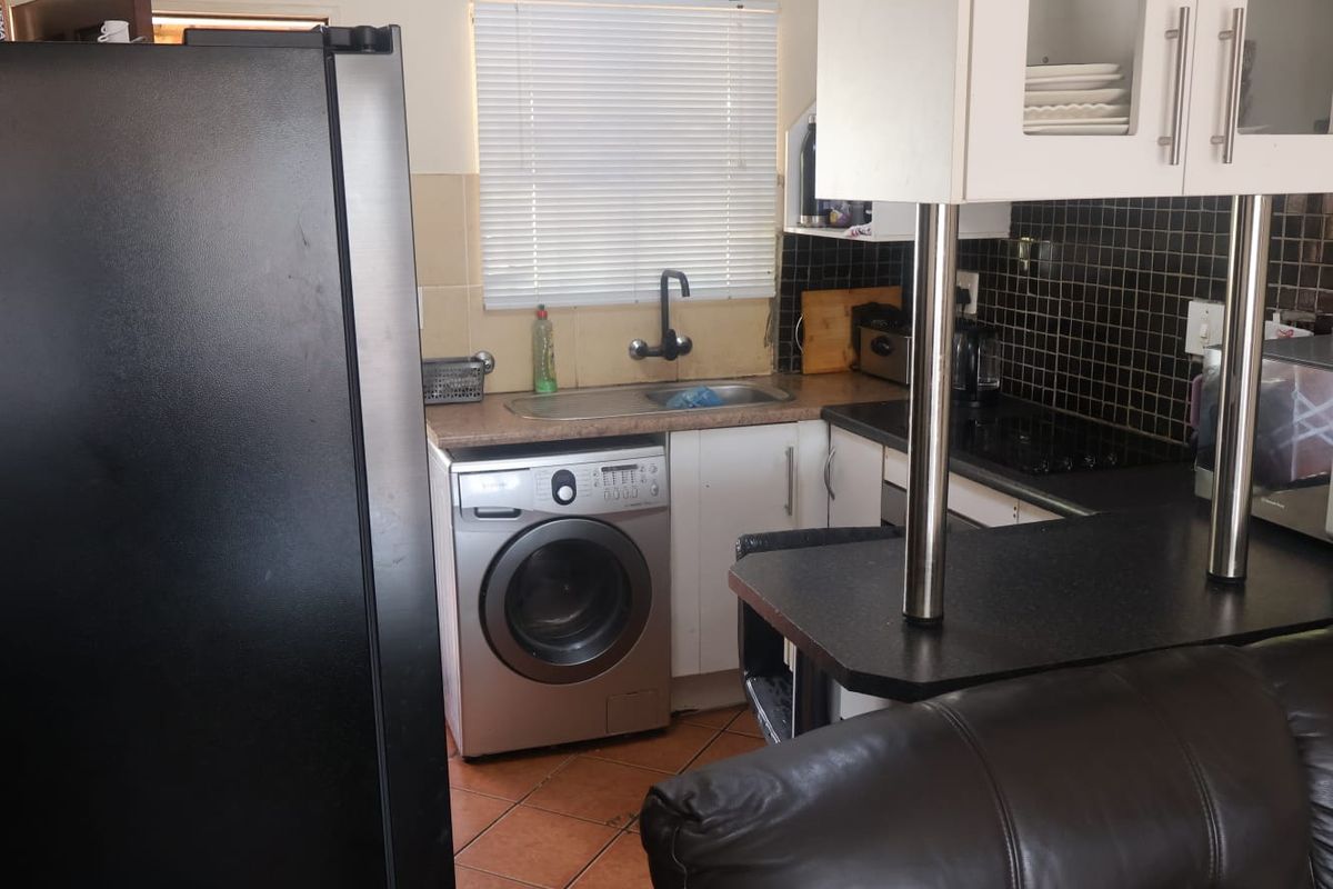 Convenient & Secure Living in the Heart of Terenure - Photo 3