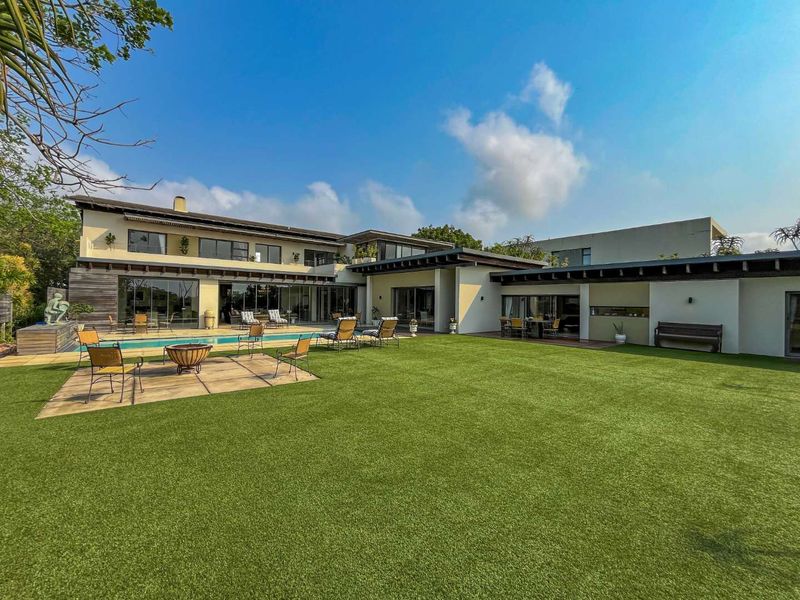 The epitome of grandeur is expressed in this opulent Hawaan Forest Estate mansion! - Photo 6