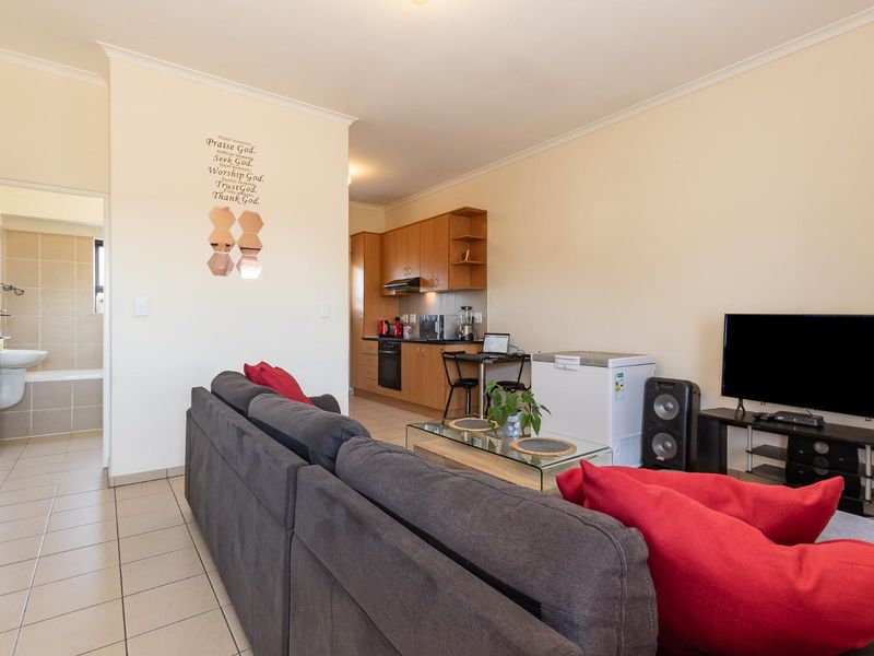 Lock up & Go living ! - Photo 6