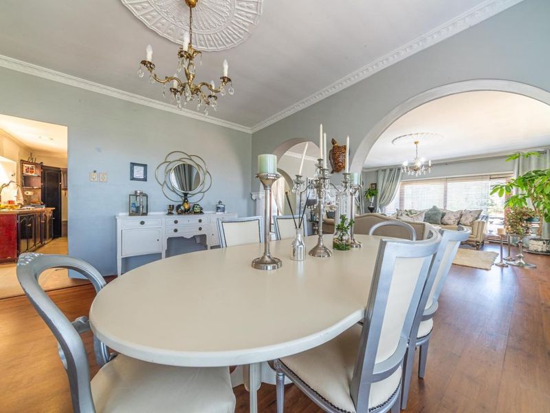 Spacious Furnished Loevenstein Home with Panoramic Views - Photo 8