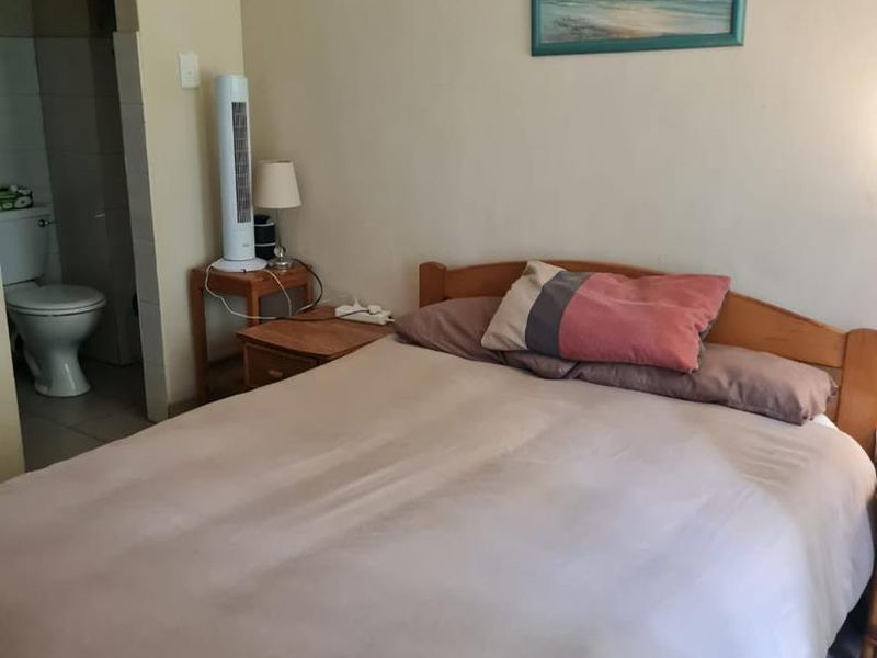 AMAZING DEAL! - Photo 6