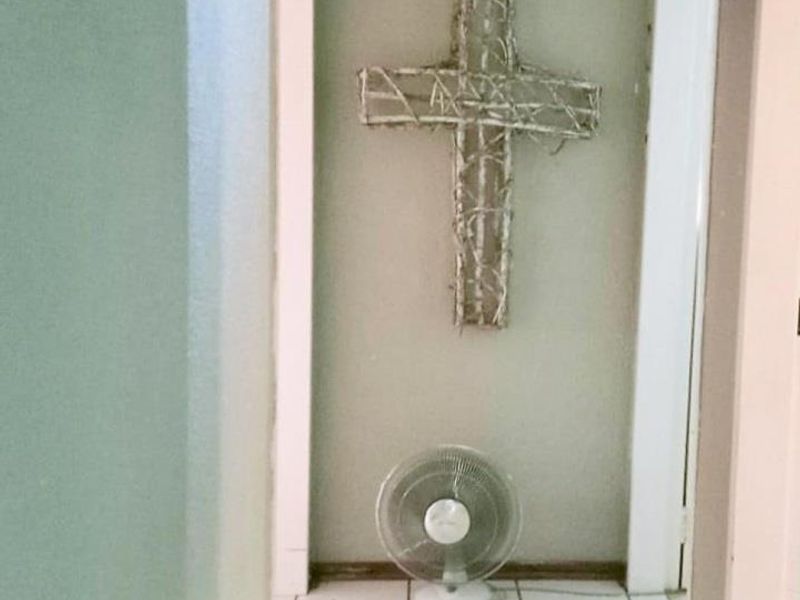 Enormous property for sale. - Photo 8