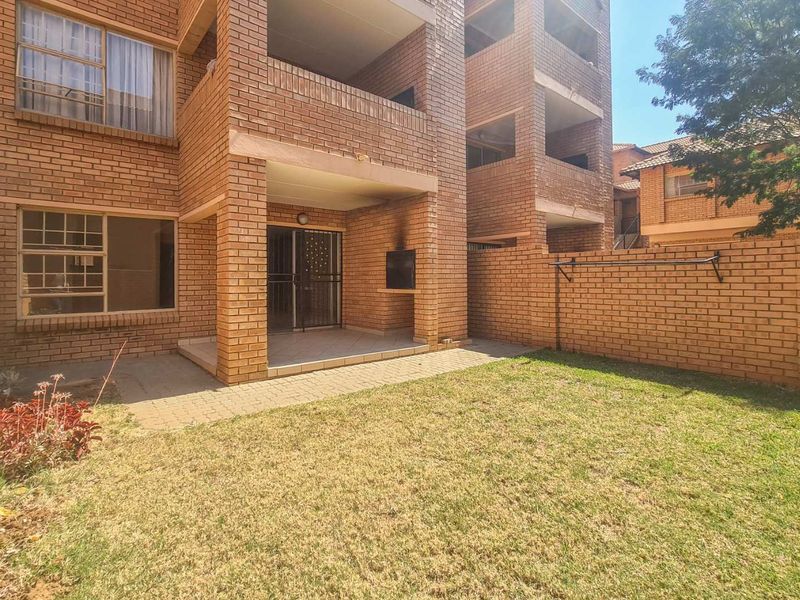 Welcome to Hazeldean – A Loadshedding-Free Area! - Photo 2