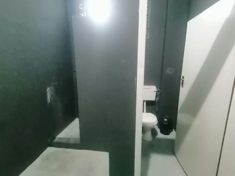 Well located in Southern Industrial area. - Photo 9