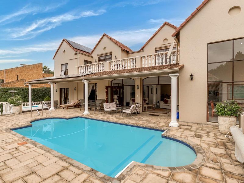 5 Bedroom House for Sale in Dainfern Golf Estate - Photo 2