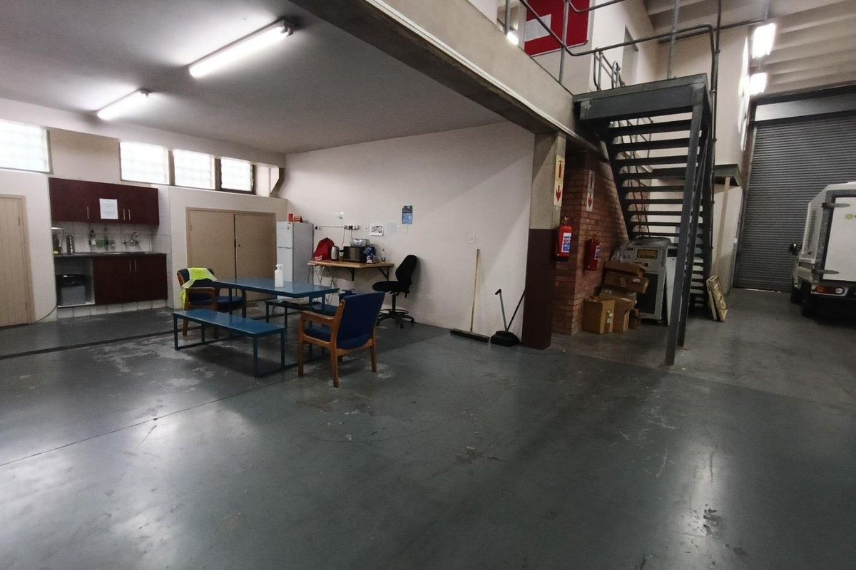 1224m2 - Warehouse To Lease | Shared Yard - Photo 5