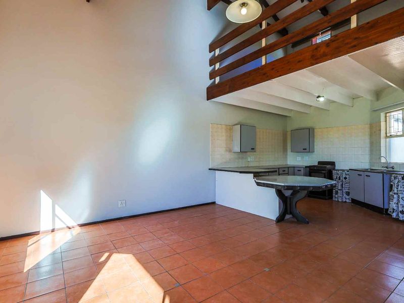Exceptional Space, Prime Position, Outstanding Value. - Photo 3