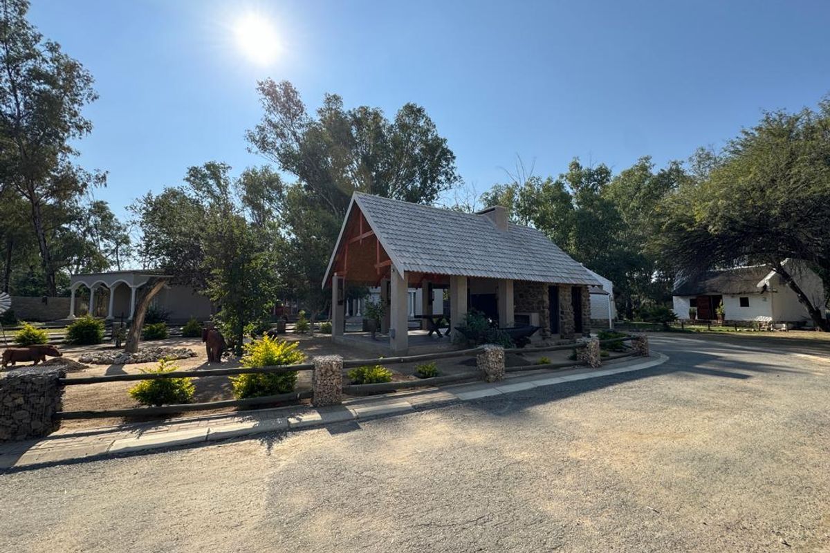 This unique property offers exceptional value, space and income potential! - Photo 3