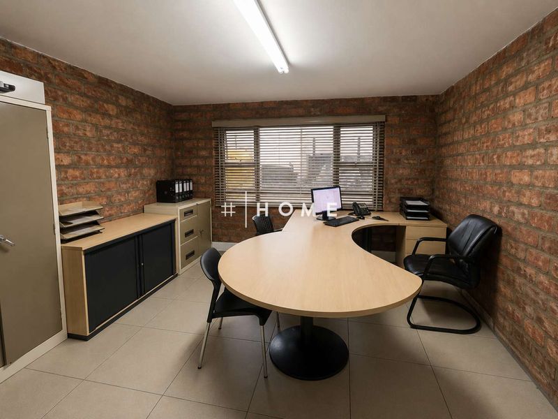 Commercial Property in Southern Industrial Area - Photo 7