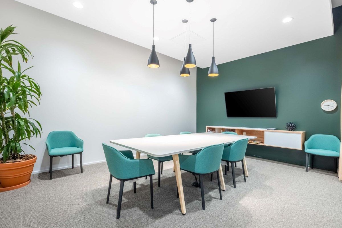 Simply walk in and get to work in professional workspace in SPACES Century City - Photo 4