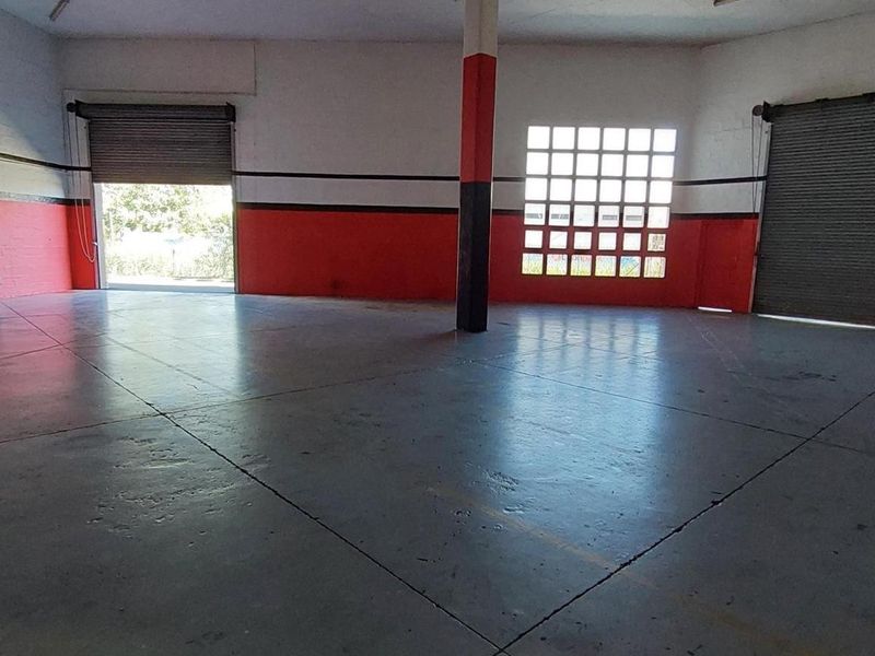 620m2 Warehouse |  Superlink Access | Prime Location - Photo 2