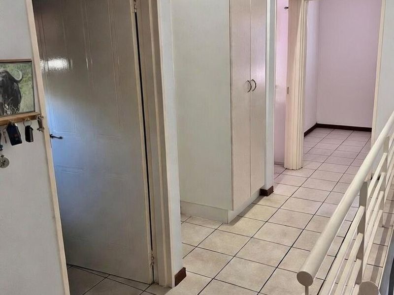 FOR SALE- 2 BEDROOM TOWNHOUSE IN AVIS/ KLEIN WINDHOEK, WINDHOEK, NAMIBIA - Photo 5