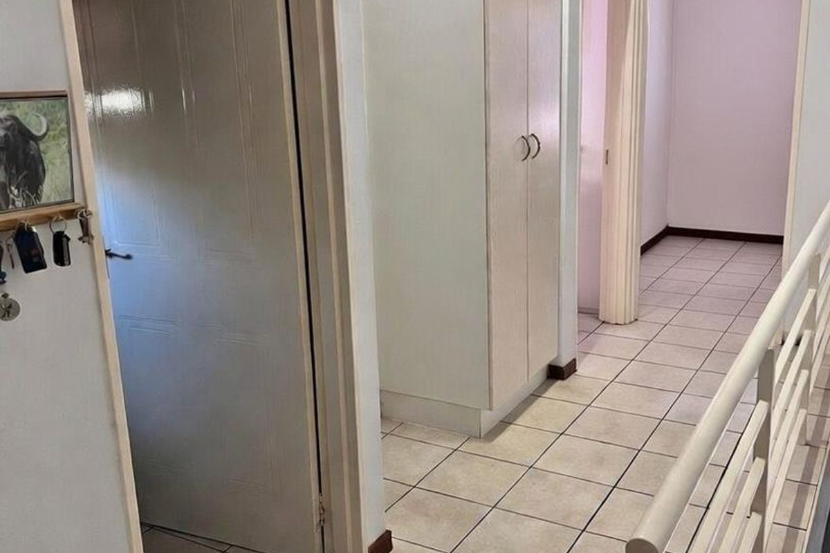 FOR SALE- 2 BEDROOM TOWNHOUSE IN AVIS/ KLEIN WINDHOEK, WINDHOEK, NAMIBIA - Photo 5