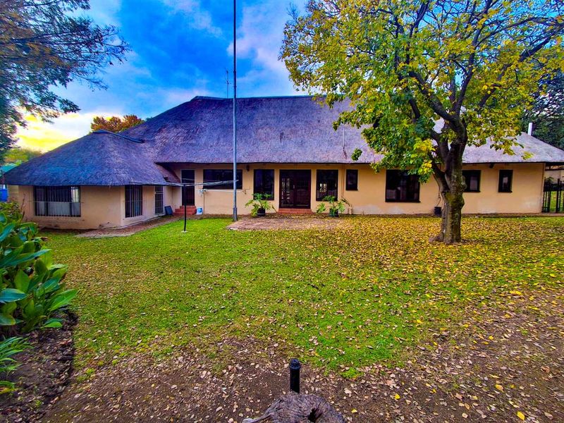 Phenomenal family house for a large family - Photo 6