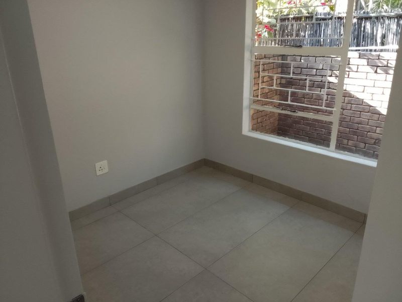 Your Perfect Home Awaits in Wilgeheuwel!  FOR RENT | R9 000 per Month - Photo 9