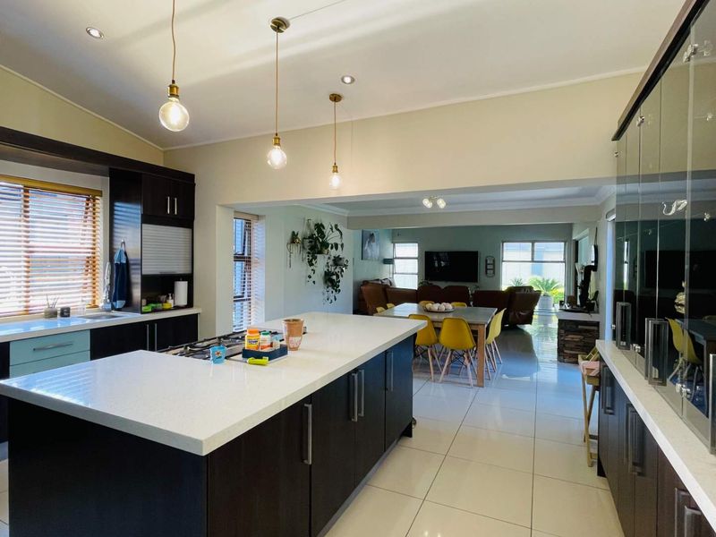 Midlands Estate - Charming single level from  1 September 2026 - Photo 4