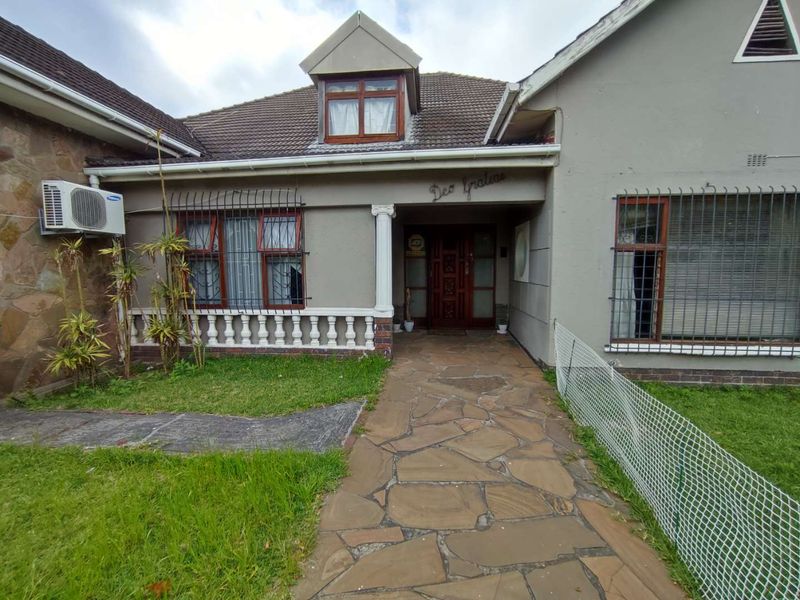10 Bedroom House for Sale - Photo 4