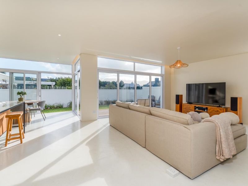 14 The Aviary, Imhoffs Gift – Brand New Coastal Elegance - Photo 6