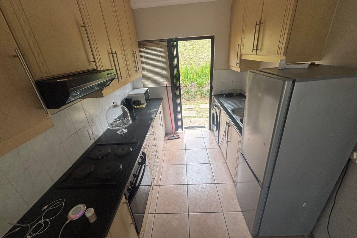 2 Bedroom Unit up for Rent - Photo 4