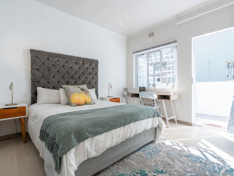 Studio With Garage and Fully Furnished - Photo 4