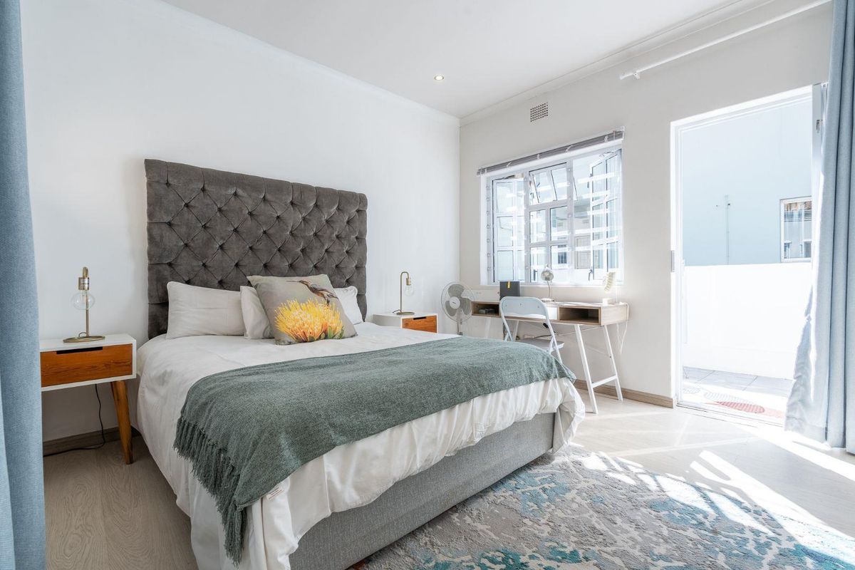 Studio With Garage and Fully Furnished - Photo 4