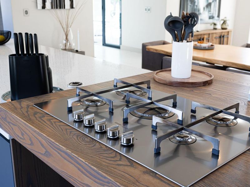 Exquisite North-Facing Home with Breathtaking Golf Course Views! - Photo 4