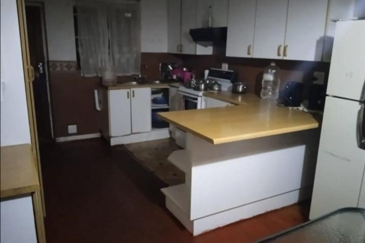 Extra Income - Photo 2