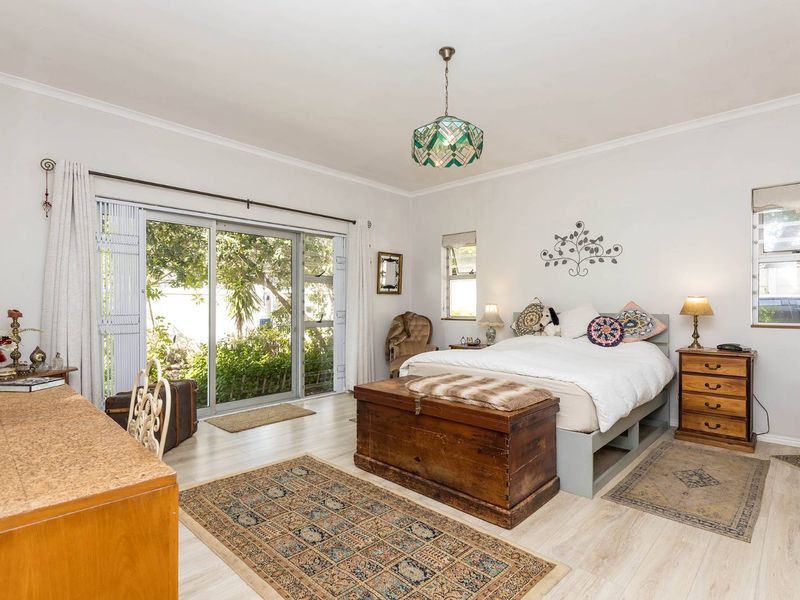 Spacious family home in the heart of Milnerton - Photo 3