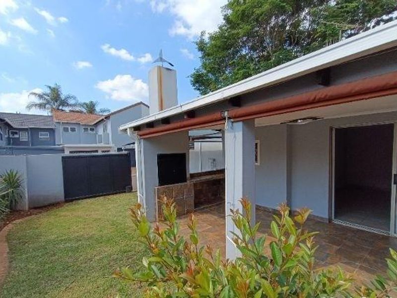 HENNOPSPARK - 3 BEDROOM 2 BATHROOM FULL TITLE HOUSE - Photo 4