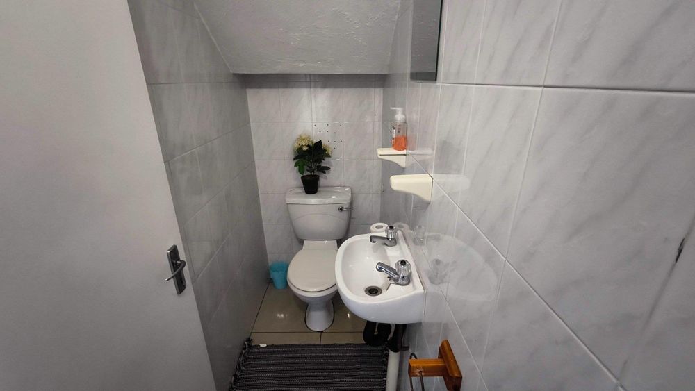 guest loo