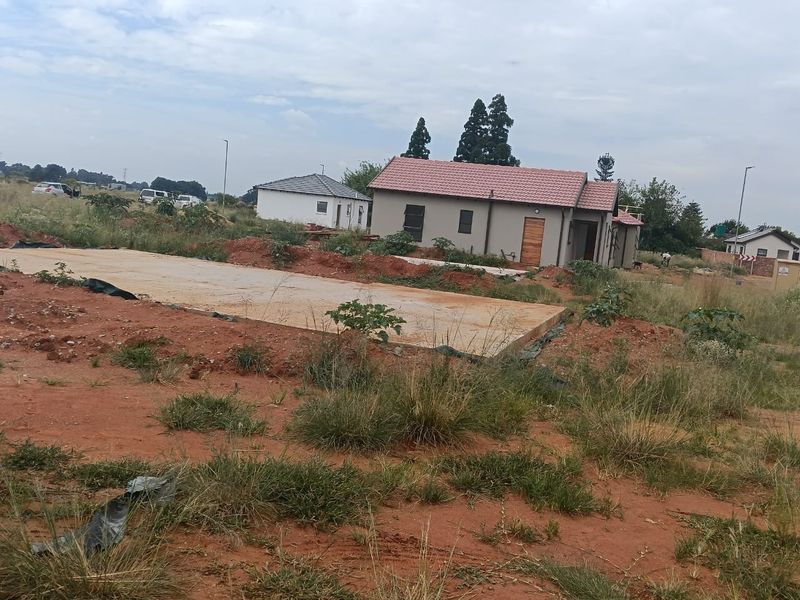 #WINDMILL PARK : NEW DEVELOPMENT - #FIRST TIME BUYERS AND INVESTORS.SECURITY,ACCESSIBILITY AND OPPORTUNITY!! - Photo 2