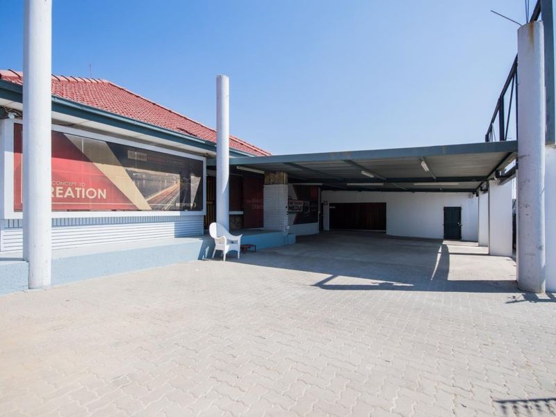High-Traffic Office Location with Full Business Rights - Photo 2