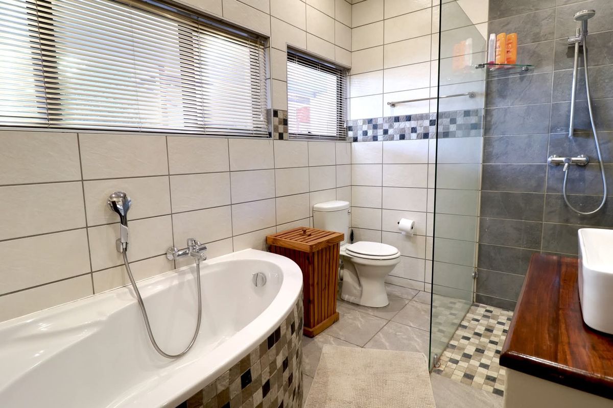 FOR SALE | PIONIERSPARK - Photo 3