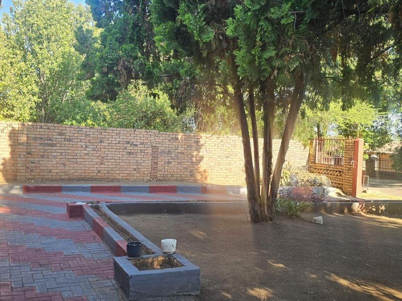 Stunning house for sale in Elandsrand - Photo 6